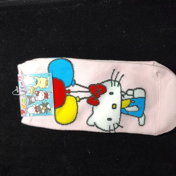 Hello Kitty Adult or Big Kid Socks 2 Pair - Picture 5 of 6
